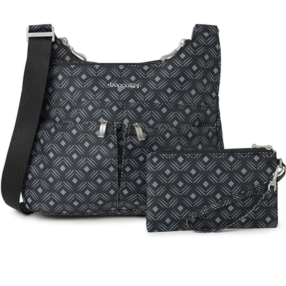 Baggallini Cross over Crossbody Bag